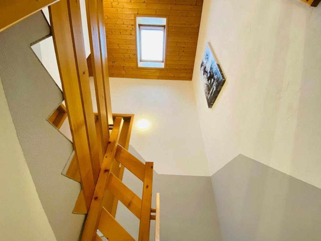 Lake View Apartment -14 Niederried bei Interlaken ภายนอก รูปภาพ