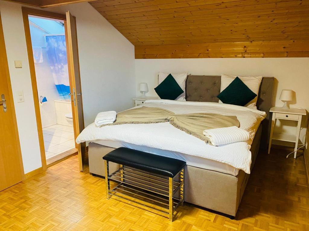 Lake View Apartment -14 Niederried bei Interlaken ภายนอก รูปภาพ