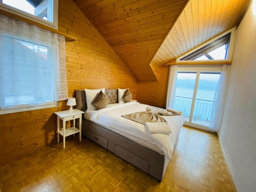 Lake View Apartment -14 Niederried bei Interlaken ภายนอก รูปภาพ